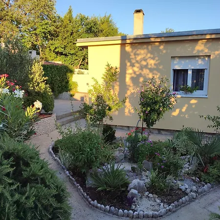 Noemi Apartament *